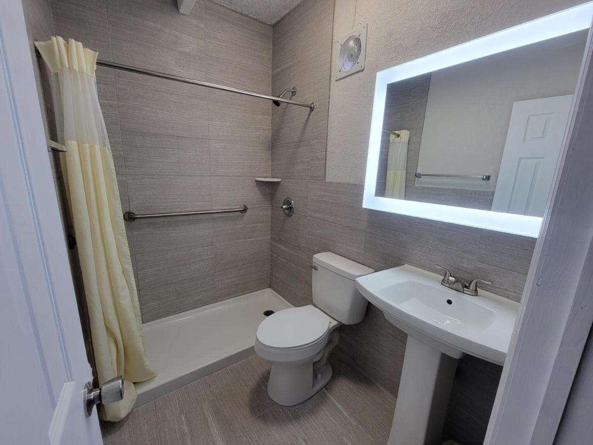 Budget Inn Of Winter Haven Bagian luar foto
