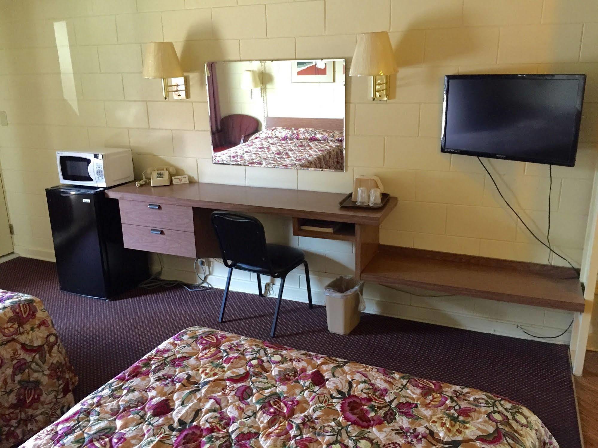 Budget Inn Of Winter Haven Bagian luar foto