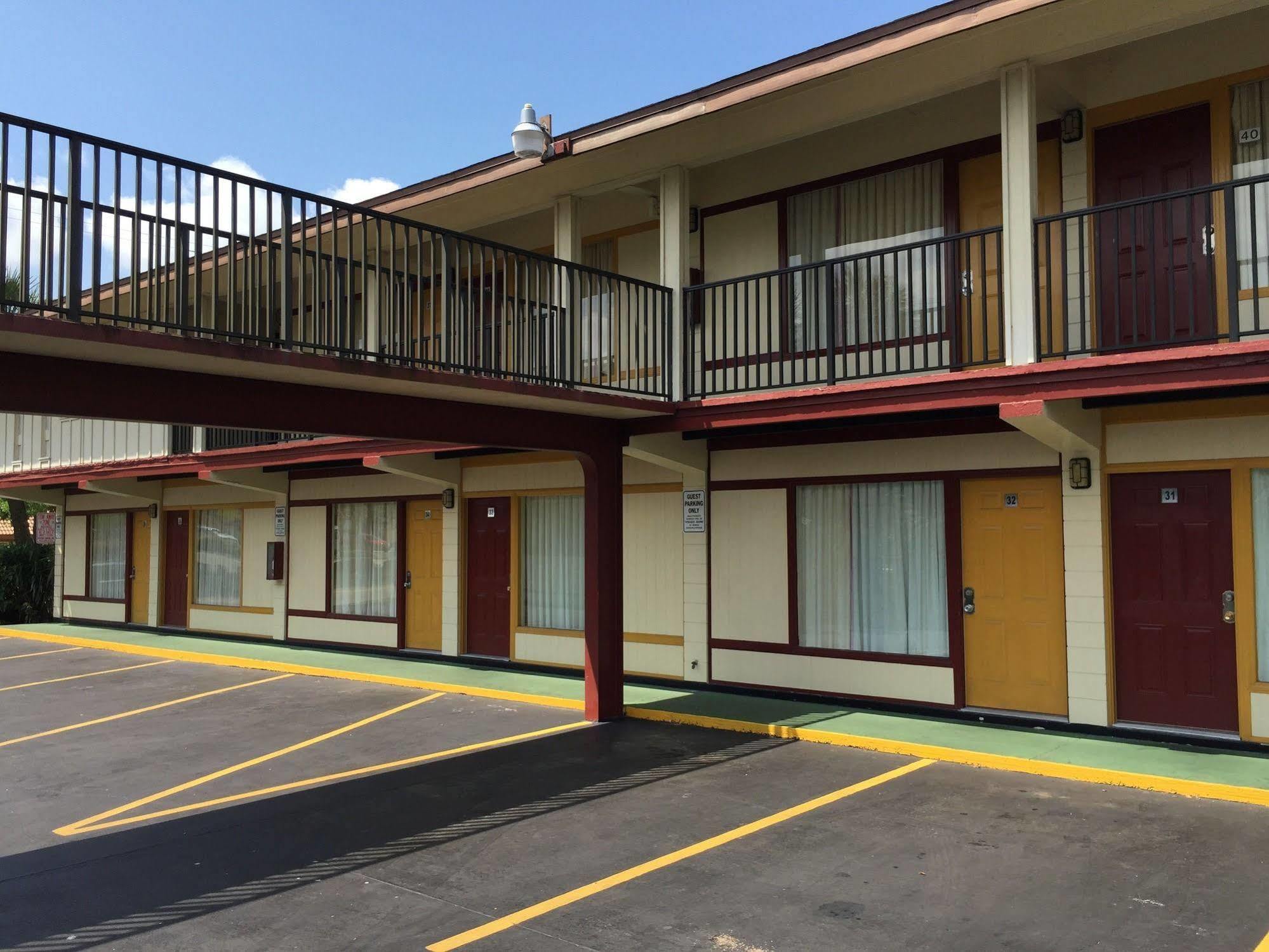 Budget Inn Of Winter Haven Bagian luar foto